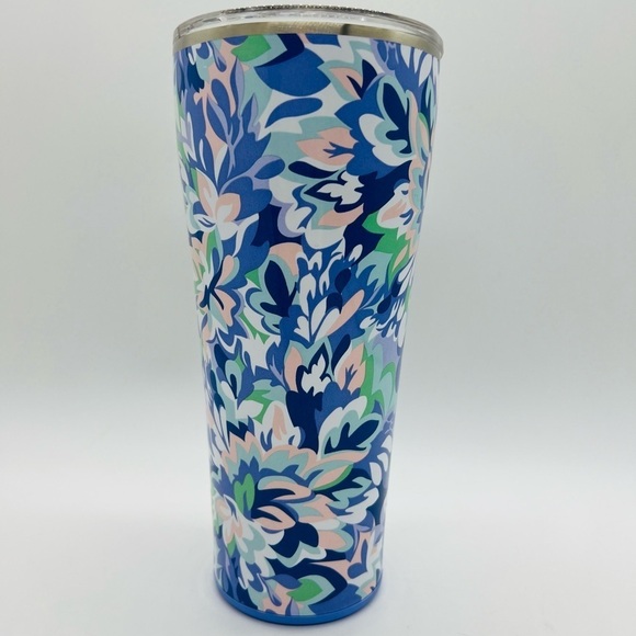 SWIG BEAUTIFUL 32 OUNCE FLORAL TUMBLER SLIP RESISTANT TRIPLE INSULATED - Picture 2 of 12